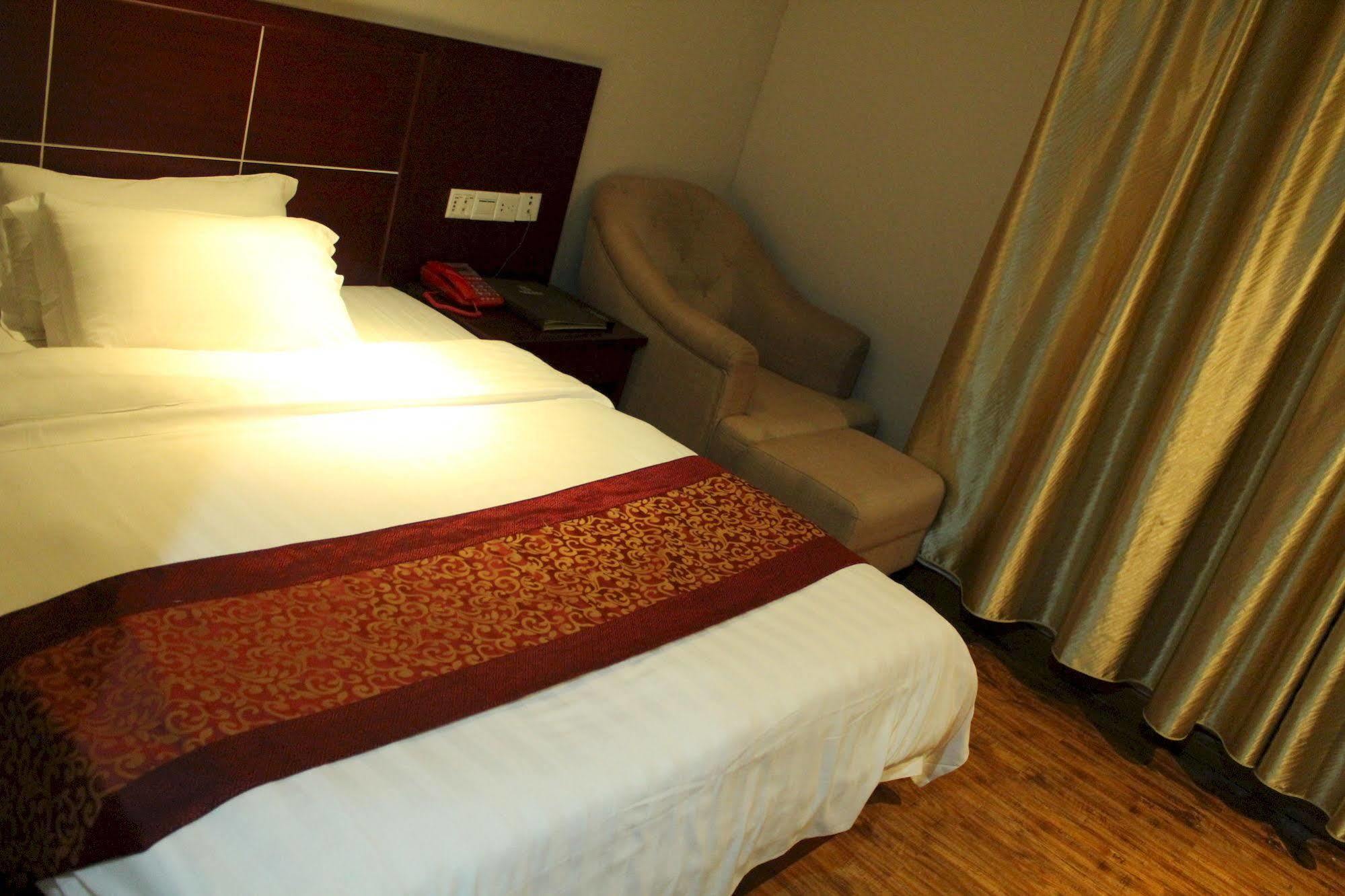 Zhongda Jindu Hotel Гуанчжоу Экстерьер фото